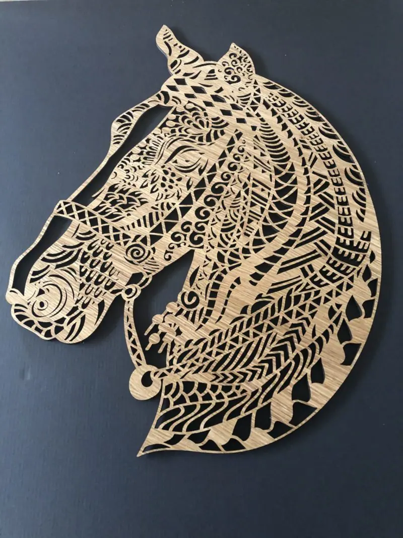 Pferd im Mandala-Stil