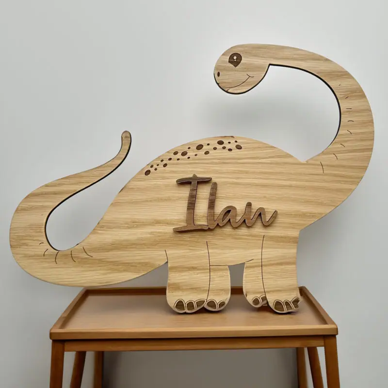 Dinosaure en bois à personnaliser