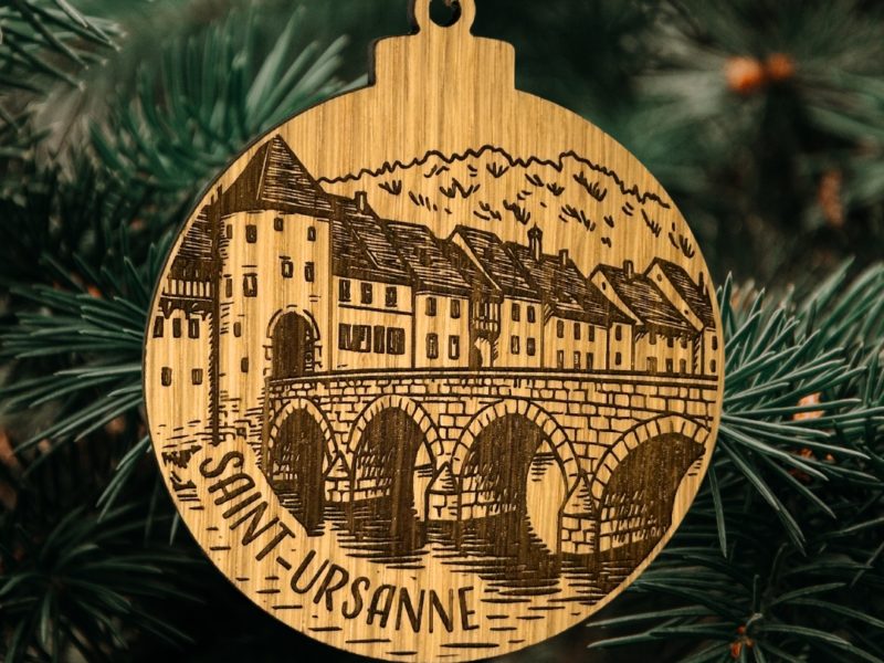 Boule de Noël Saint-Ursanne